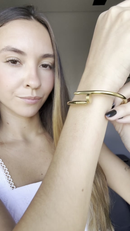 Kit Relogio Com Pulseira e bracelete Dourado e Prata Kit de Luxo Conforto Moda Blogueira